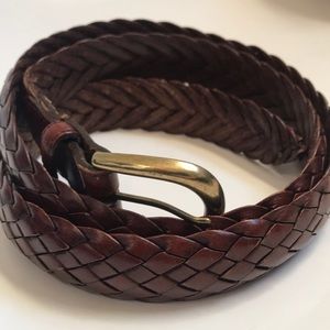 Men’s lands end leather belt woven brown brass buckle size 40
